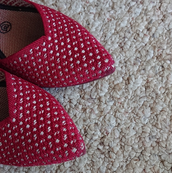 Rothy's The Point Red Apple Honeycomb Knit Flats size 9 - Picture 9 of 12